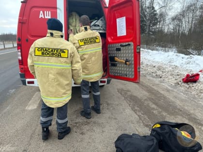Появились фото с места ликвидации последствий смертельной аварии в Смоленской области
