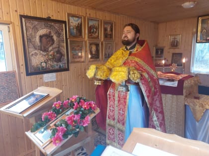 В день памяти мученика Нестора Солунского в селе Хватов-Завод совершена Божественная литургия