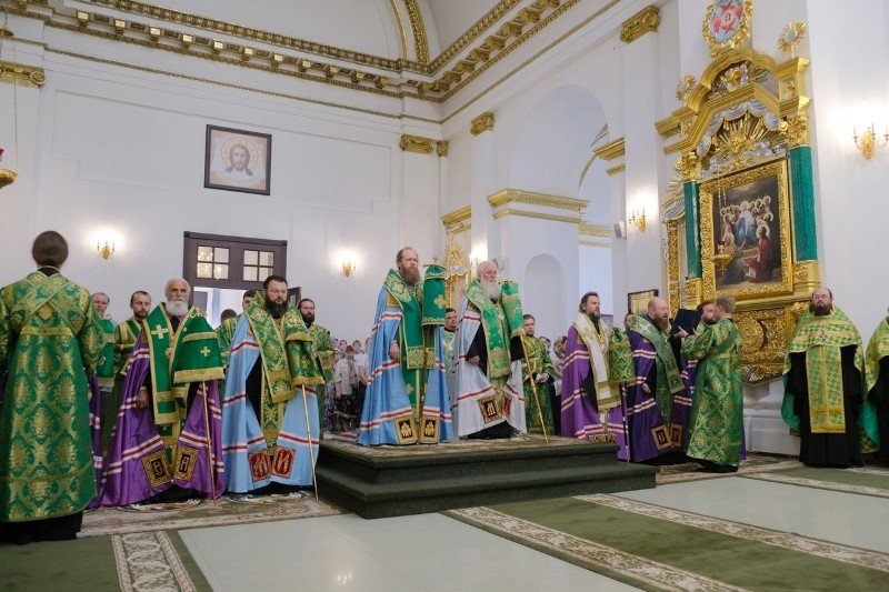 Тверская митрополия сайт. Тверское епархиальное собрание. Тверская митрополия. Смоленская епархия. Смоленская митрополия.