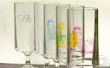 como se faz o acrílico