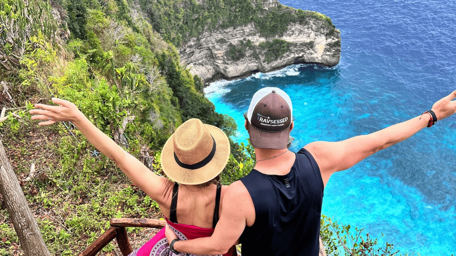 The Travsessed founders overlooking the brilliant blue coast of Nusa Penida