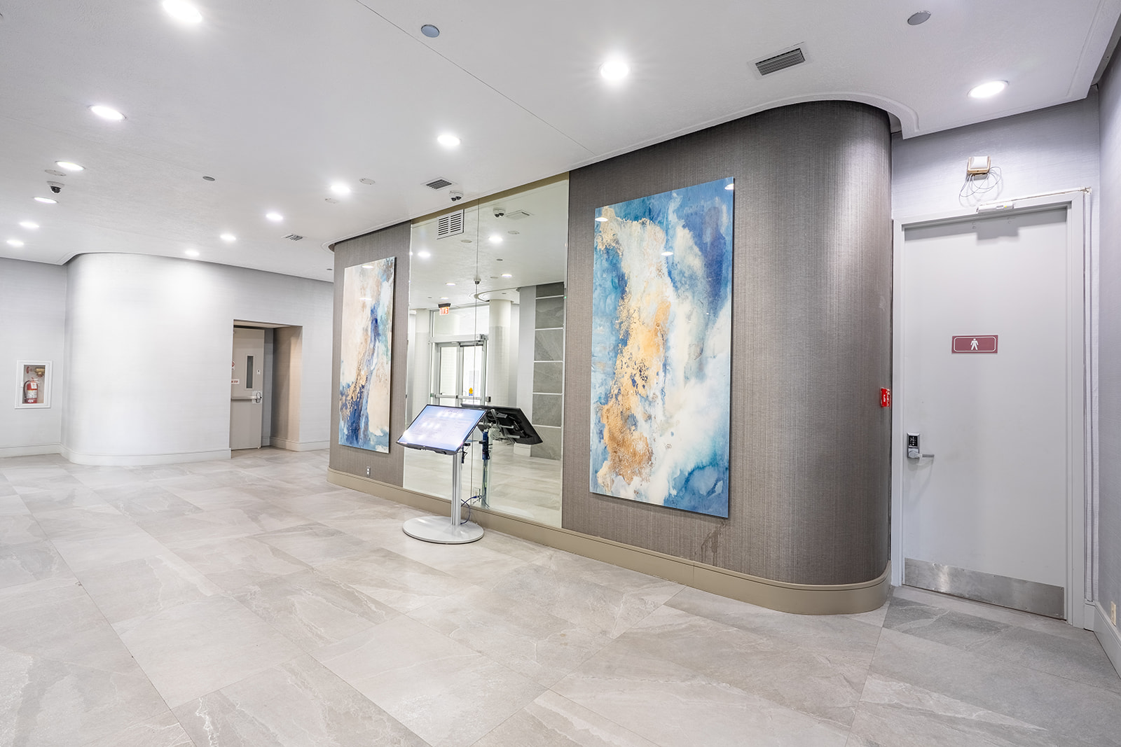 2200 North West Corporate Blvd
