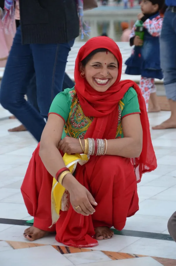 My First Week in India: Sensory Overload, Suspicious Beer and a Goat-Related Incident - Tipple Tours blog