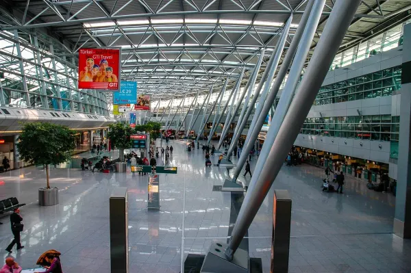 Airport People: A Field Guide To Humanity At Its Absolute Worst - Tipple Tours blog