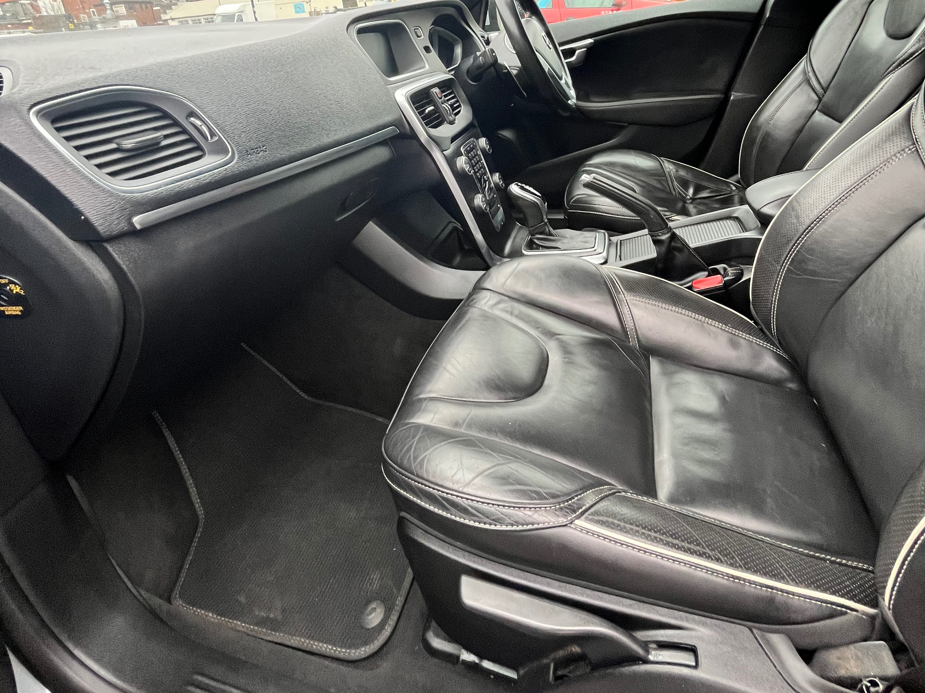 Before Interior valet - Zerava Care+