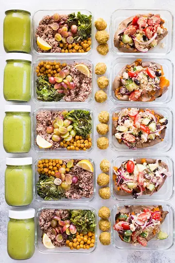 Healthy meal prep containers for busy lifestyle| مصروف طرز زندگی کے لیے صحت مند کھانے کی تیاری کے کنٹینرز