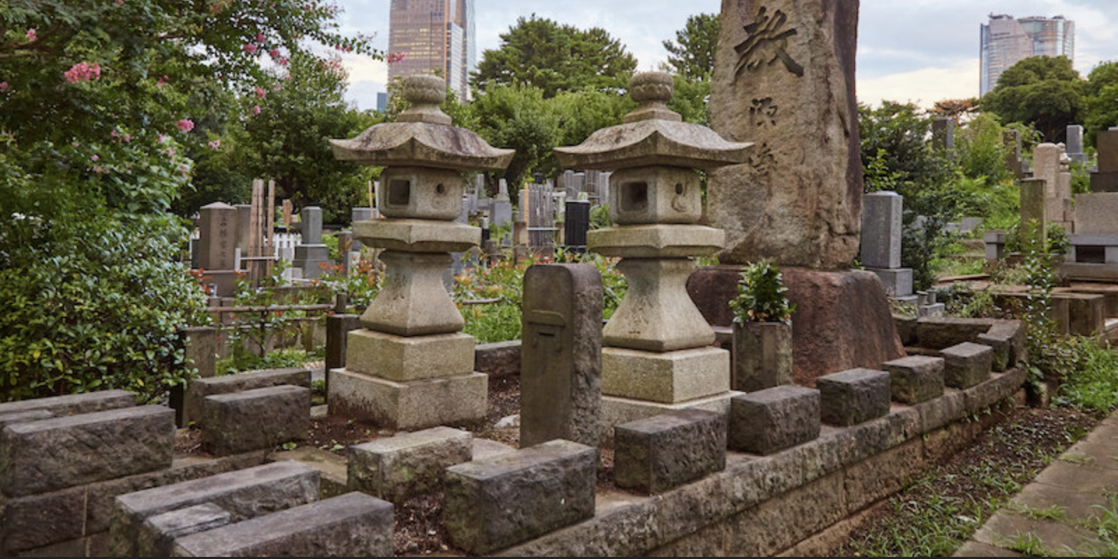 Aoyama Cemetery Tokyo