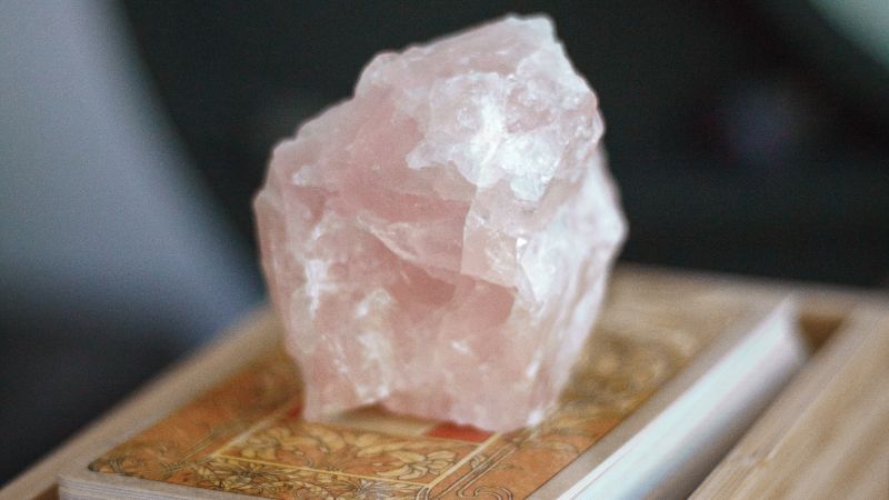 Rose quartz for anxiety