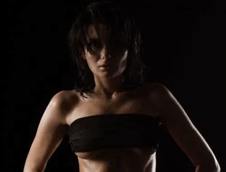  Independent Mumbai Escorts