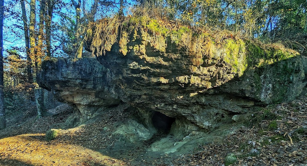 Wolf Rock Cave and historical marker