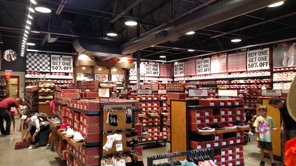 Vans Store