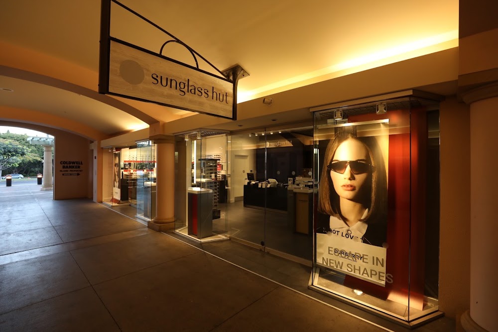 Sunglass Hut