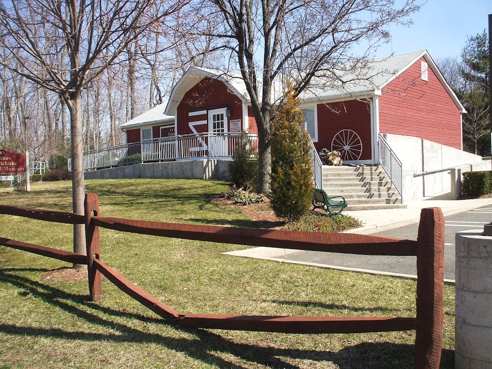 Paramus Fritz Behnke Historical Museum