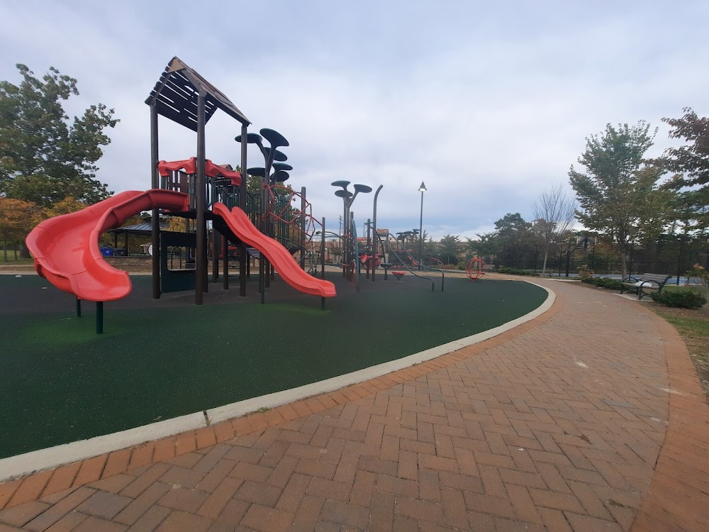 Hank Waltonowski Park