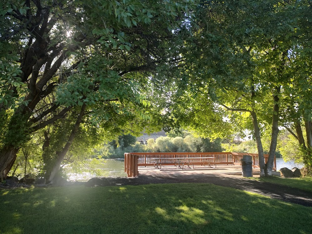 Playland Riverside Park