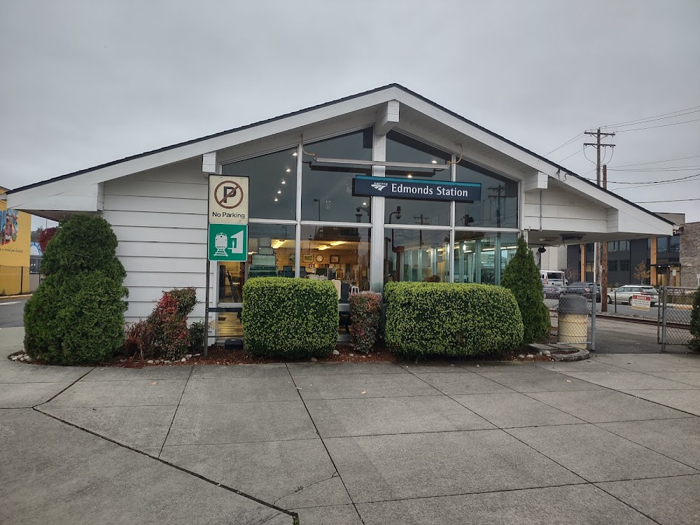 Edmonds Train Station