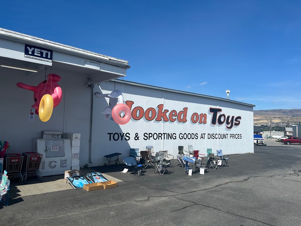 Hooked On Toys & Sporting Goods