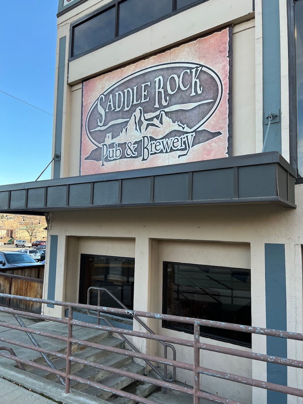 Saddle Rock Pub & Brewery