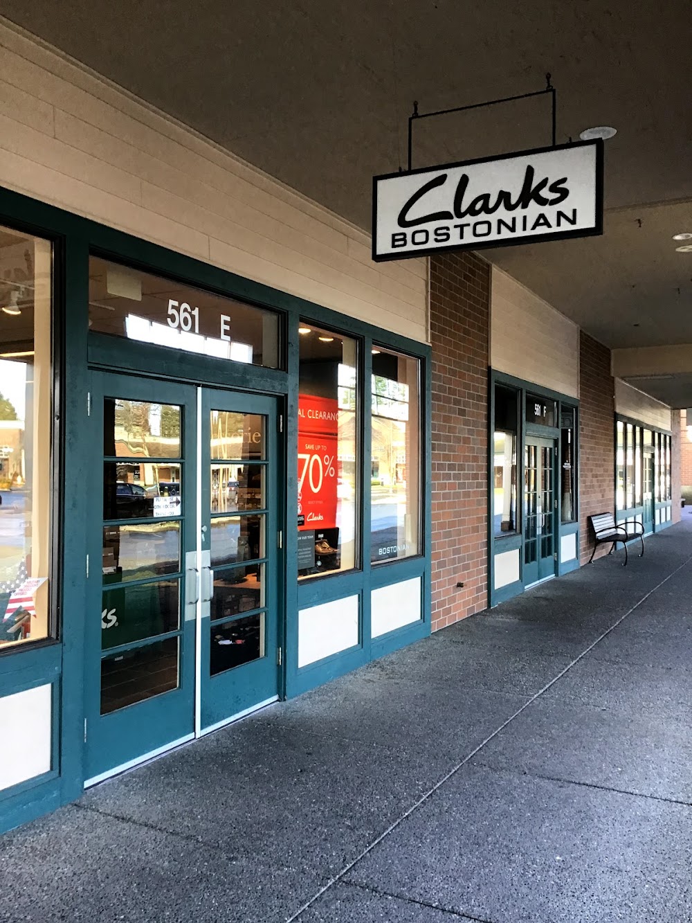 Clarks Bostonian Outlet