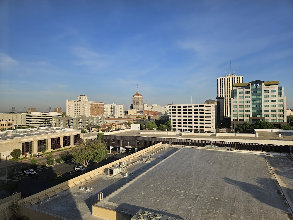 DoubleTree by Hilton Fresno Convention Center