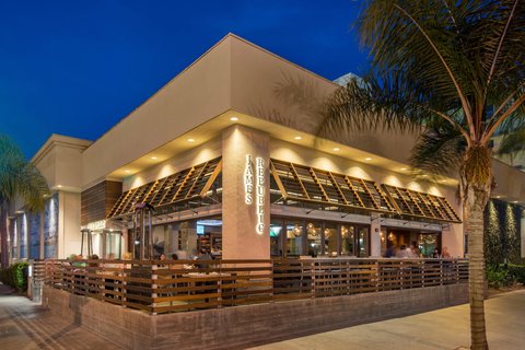 Courtyard by Marriott Long Beach Downtown