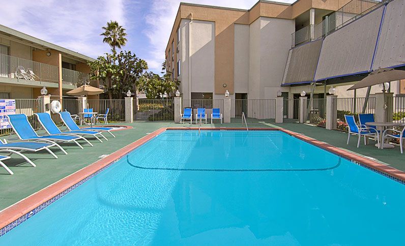 Travelodge Inn & Suites by Wyndham Anaheim on Disneyland Dr