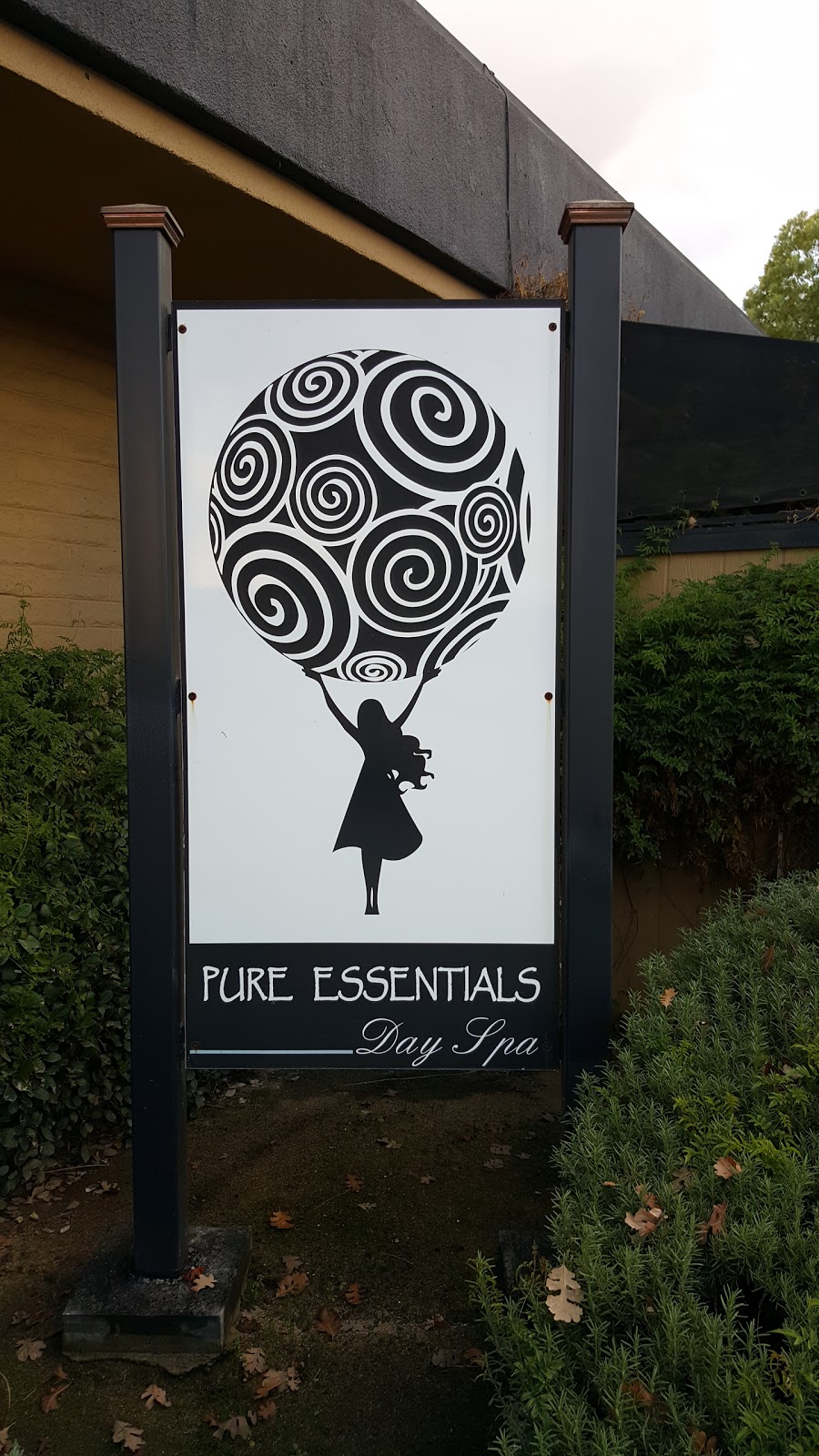 Pure Essentials Day Spa