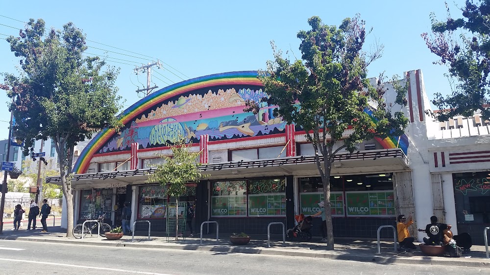 Amoeba Music