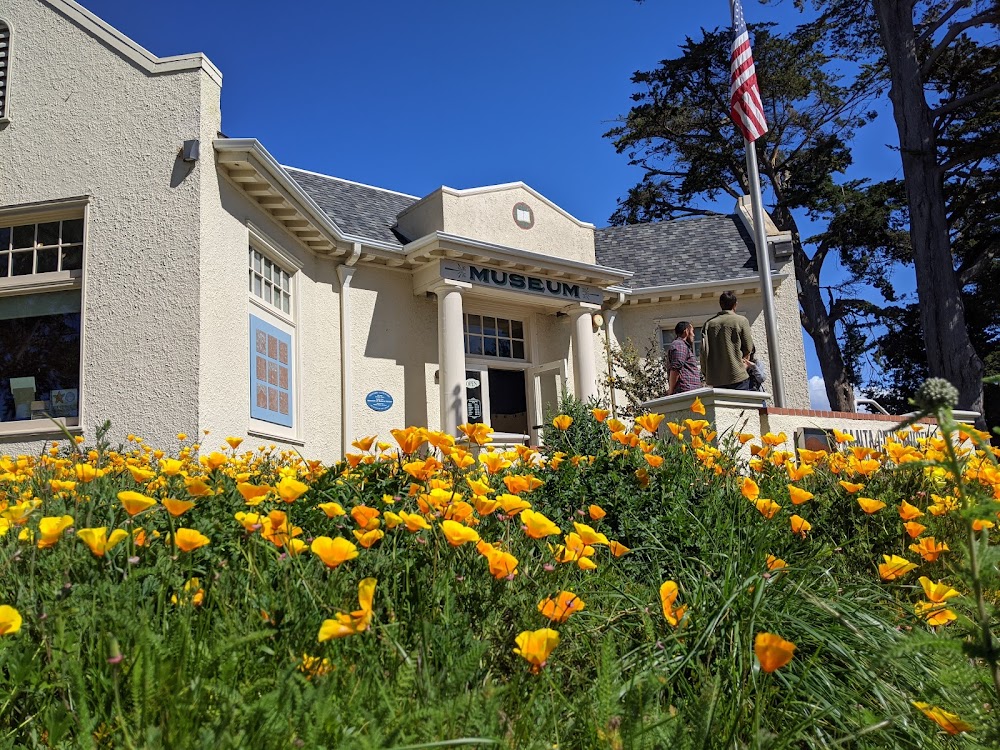 Santa Cruz Museum of Natural History