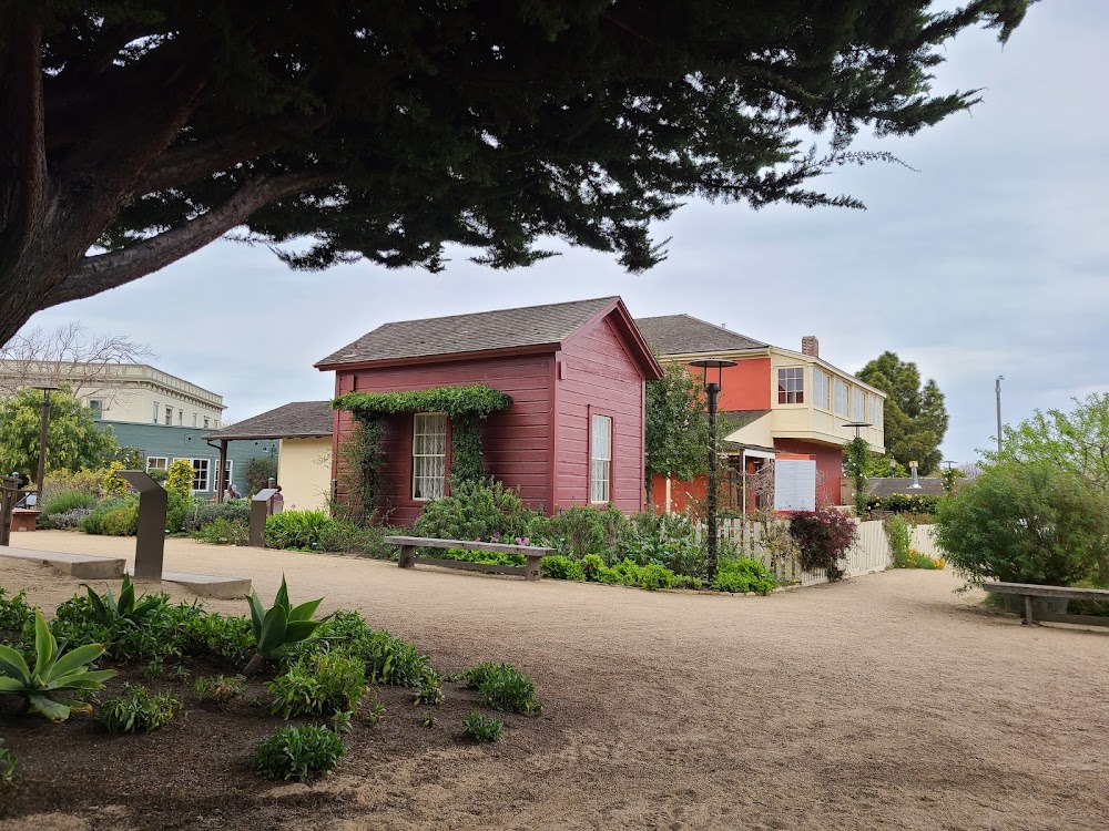 Monterey Transit Plaza