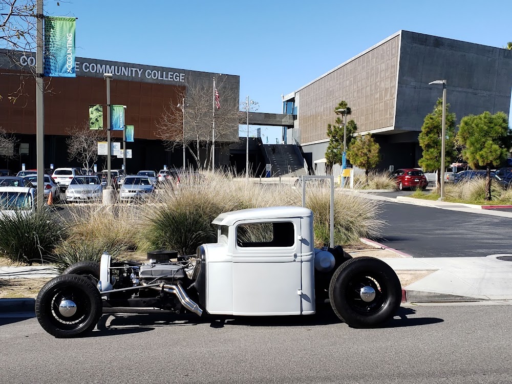 Coastline College - Newport Beach