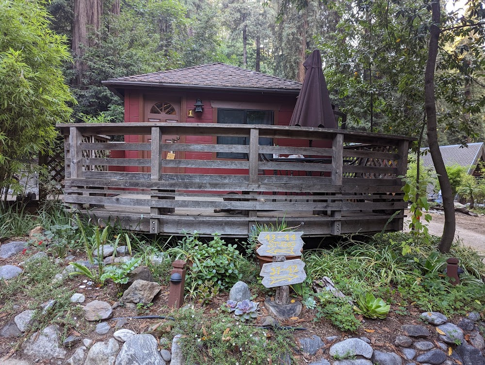 Riverside Campground & Cabins