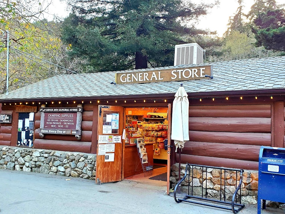 Big Sur River Inn General Store