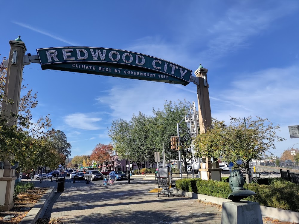 Redwood City Train Station