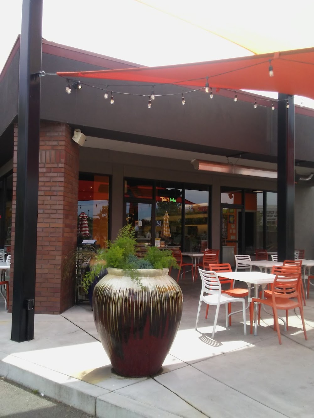 Tea Bar & Fusion Cafe - Chico Vallombrosa/Downtown