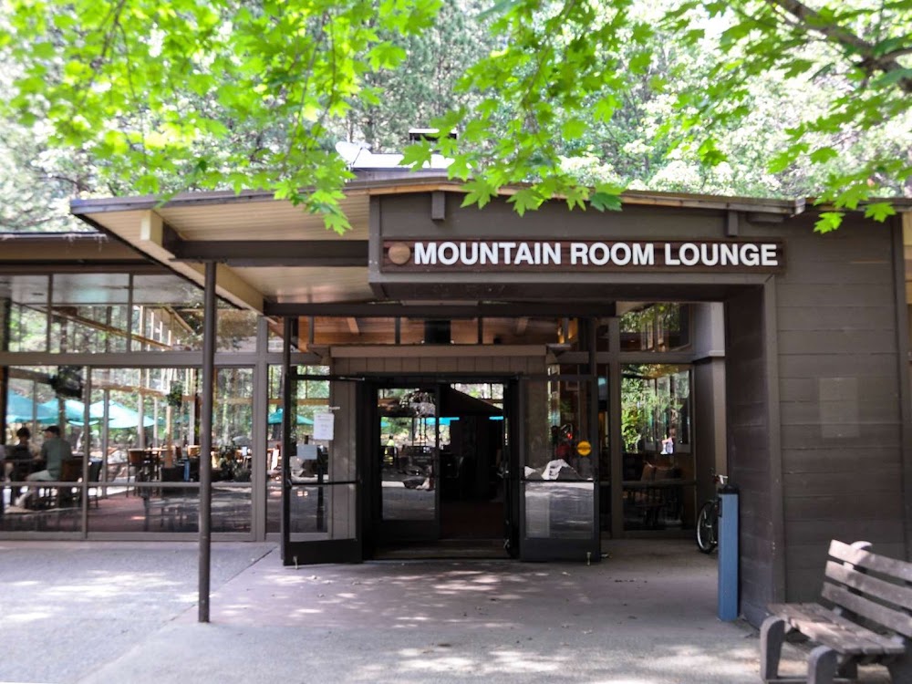 The Mountain Room Lounge