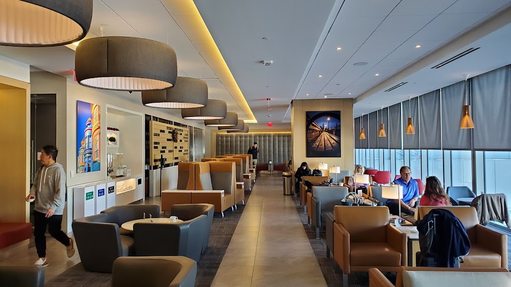 American Airlines Admirals Club