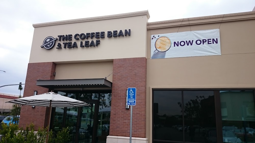 The Coffee Bean & Tea Leaf cafe