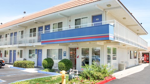 Motel 6 Lancaster, CA