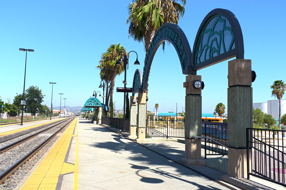 Montebello/ Commerce Metrolink Station