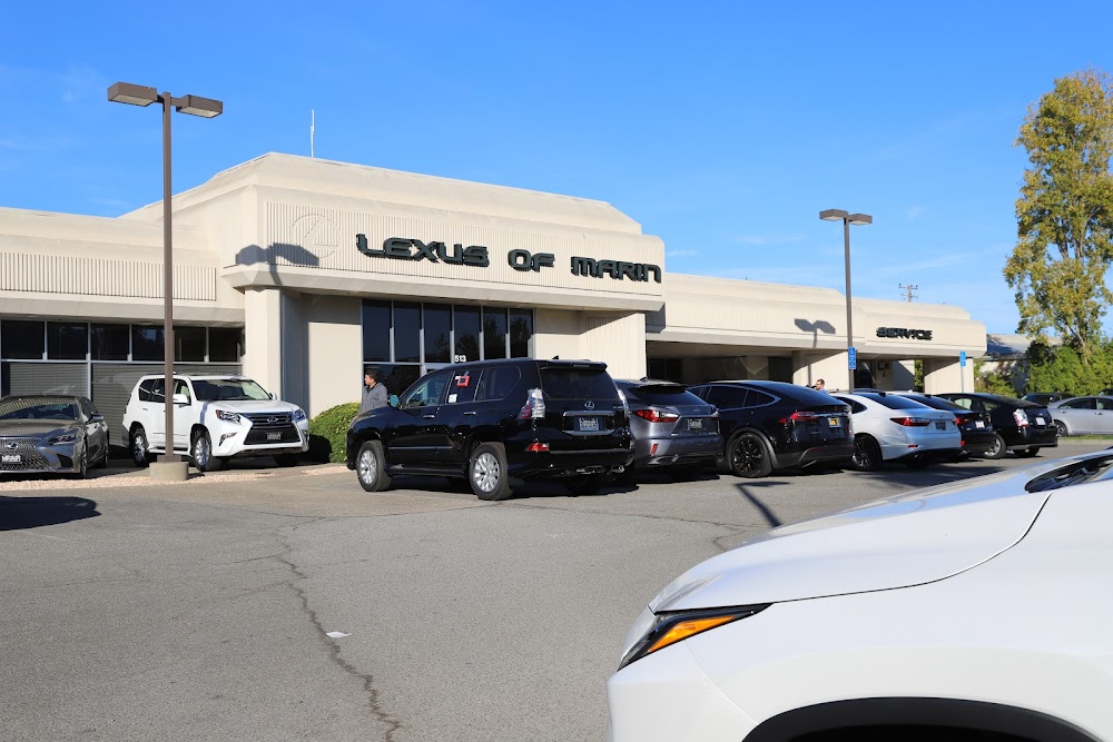 Lexus of Marin storefront