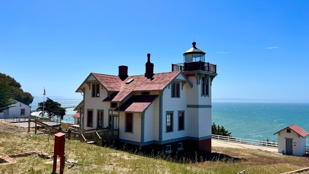 Point San Luis Lighthouse