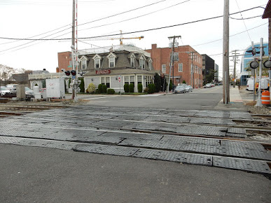 Mineola train station