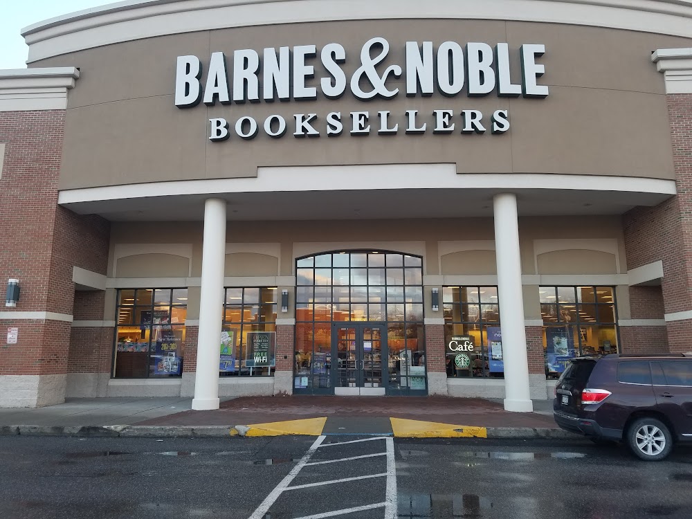 Barnes & Noble store