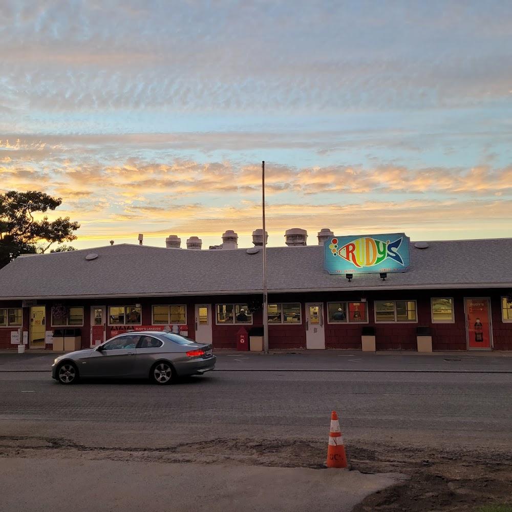 Rudy's Lakeside Drive-In