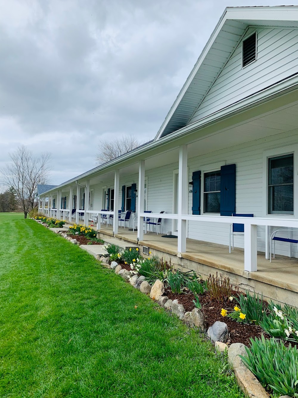 Shore Acres Inn & Restaurant