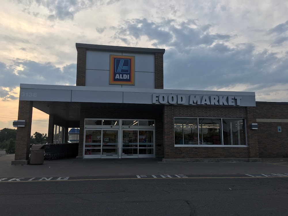 ALDI Store