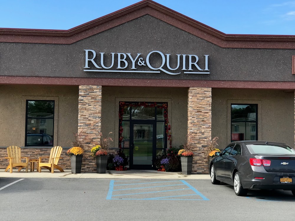 Ruby & Quiri storefront