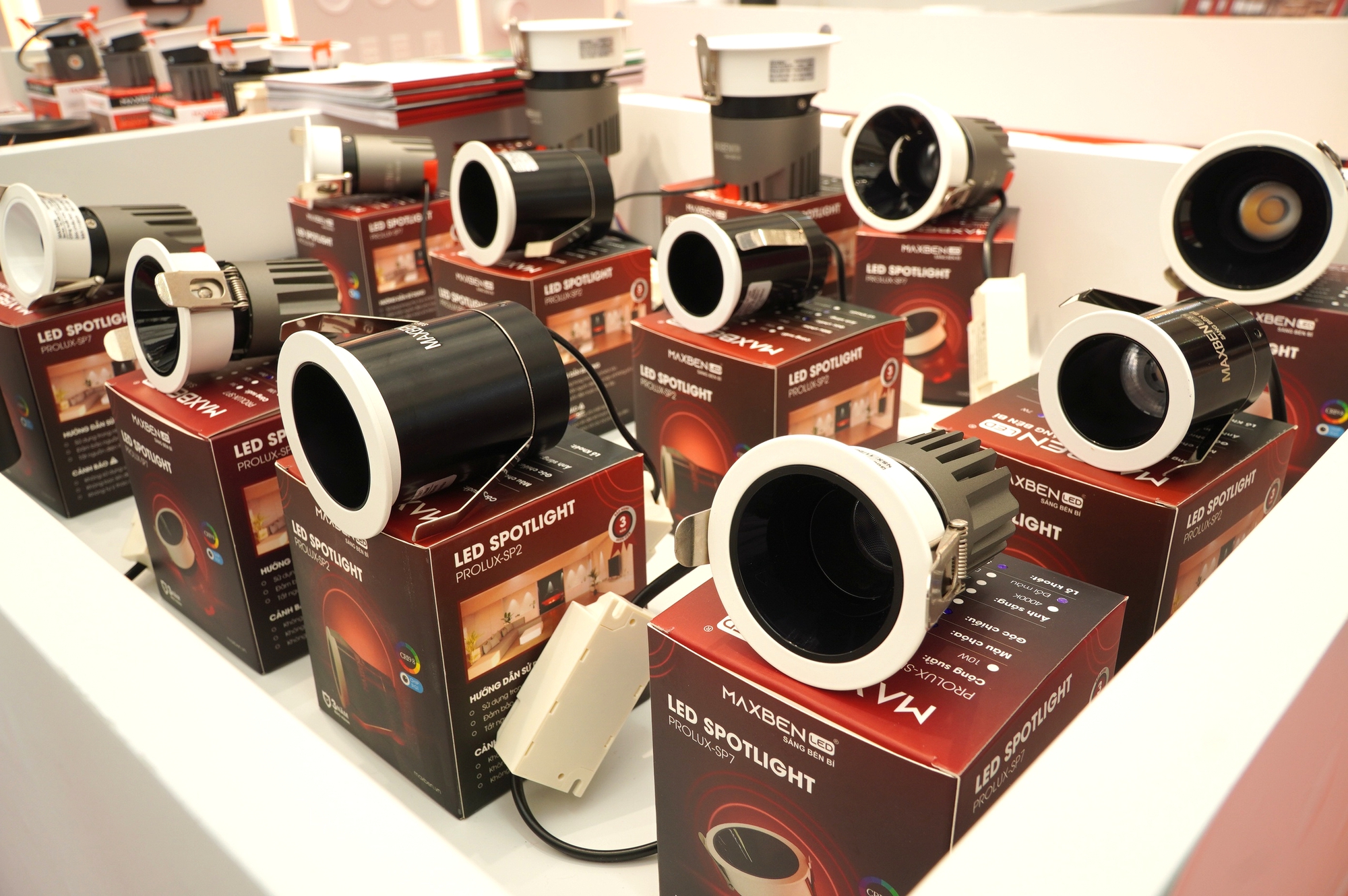 Giải pháp ánh sáng cho nhà phố chật hẹp- Ảnh 4. Giải pháp ánh sáng cho nhà phố chật hẹp- Ảnh 4.