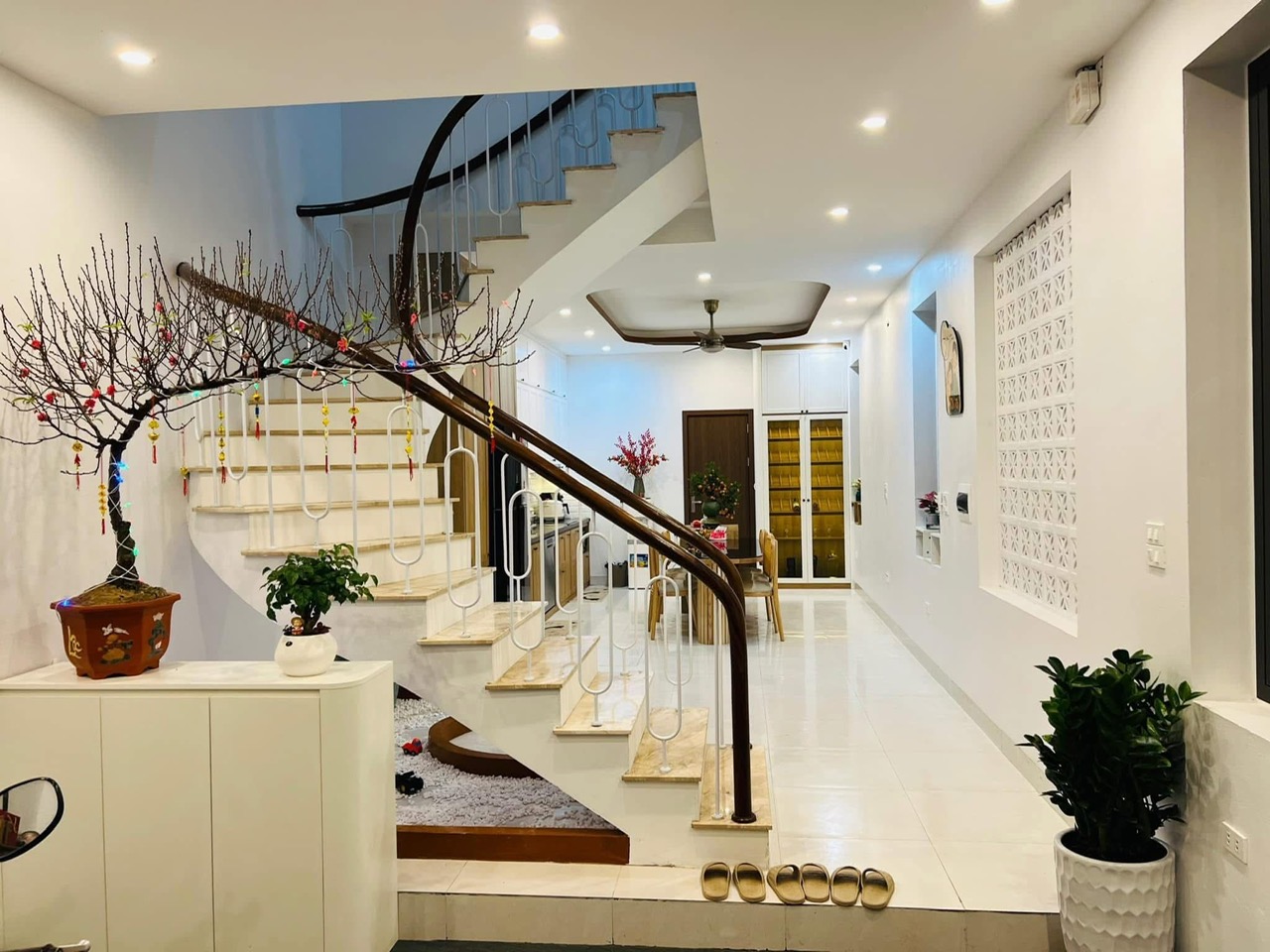 Nên ưu tiên hạng mục nội thất nào khi hoàn thiện nhà trước Tết?- Ảnh 2. Nên ưu tiên hạng mục nội thất nào khi hoàn thiện nhà trước Tết?- Ảnh 2.